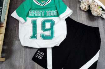 [🆕🇻🇳]  ROSE épines – Chuyên order hàng thời trang cho bé yêu các band US-UK với giá săn sale 🧑‍🧒❤️️👶⭐️ Hàng auth kids có sẵn nhà ROSE!
Cardigan TU UK xinh cho bé giá chỉ #385k/c!
Size: 3-6m cho bé 6-8kg!
, shares-0✔️ , likes-3❤️️ , date-2024-11-04 01:25:32🇻🇳🇻🇳🇻🇳📰🆕