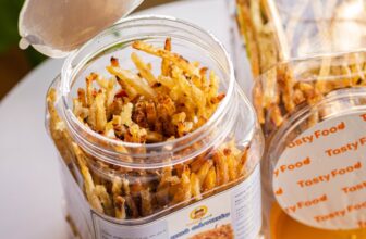 [🆕🇻🇳] Khô Bò Đặc Sản Củ Chi 🍔 Top1Food 🍜 Khô cá thiều tẩm gia vị mang đến trải nghiệm vị giác đặc biệt với vị ngọt nhẹ tự nhiên của cá, hòa quyện cùng chút cay và hương thơm từ tiêu. Đây là món ăn , shares-0✔️ , likes-2❤️️ , date-2024-10-31 19:50:16🇻🇳🇻🇳🇻🇳📰🆕