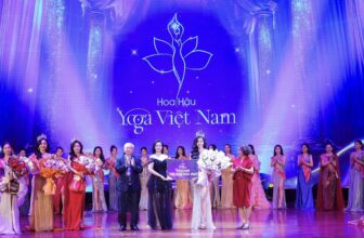 [🆕🇻🇳] Huyền Nguyễn Yoga 🧘 Top1Yoga 🤸🏻‍♀️  Hãy cùng nhìn lại những hình ảnh tuyệt vời của Tân Hoa hậu Yoga Việt Nam 2024 – Nguyễn Thị HuyềnVới vẻ đẹp rạng rỡ, thần thái tự tin và hơn hết là bằn , shares-0✔️ , likes-137❤️️ , date-2024-11-02 02:10:06🇻🇳🇻🇳🇻🇳📰🆕