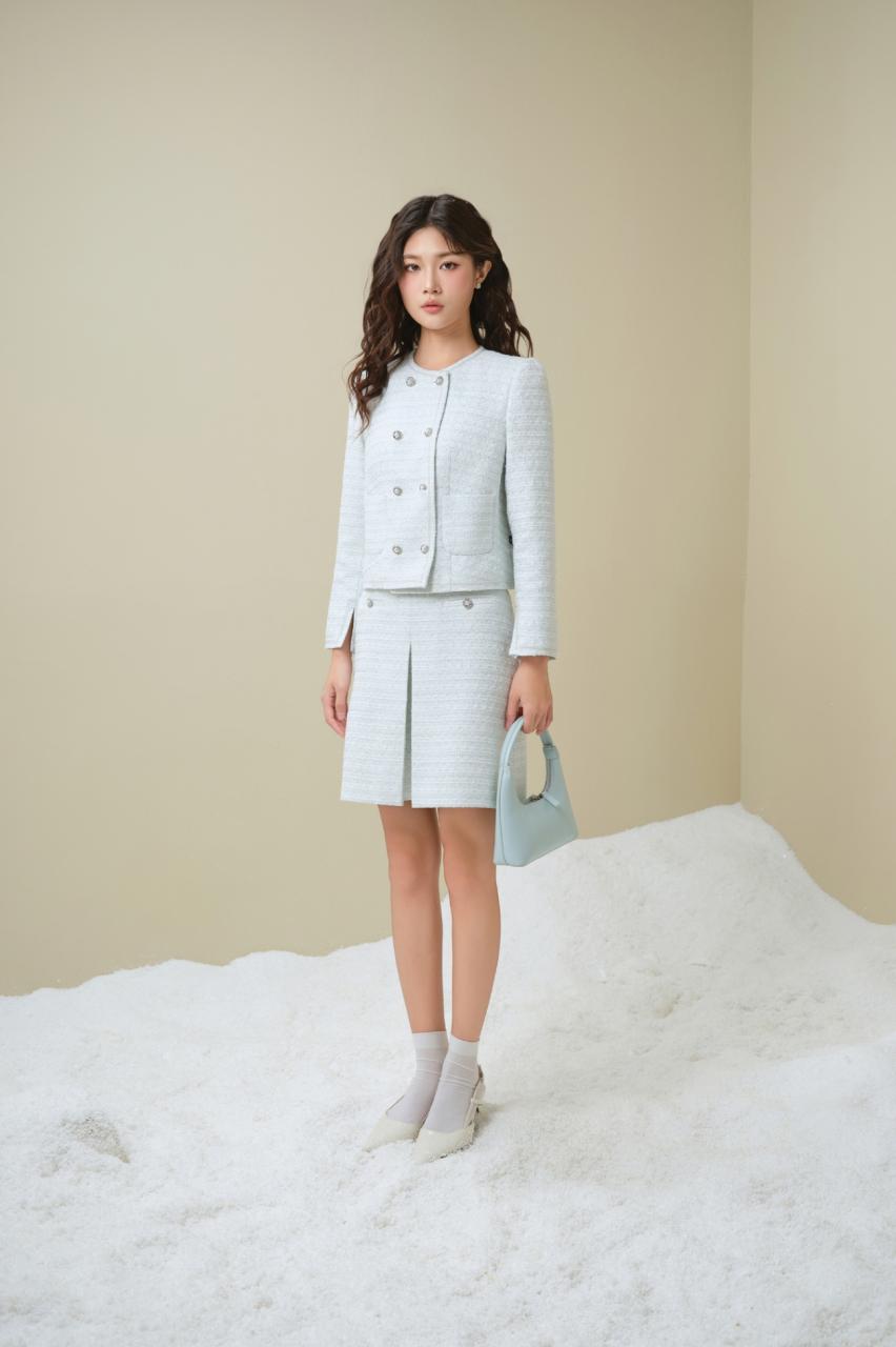 REFINED SILHOUETTE COLLECTION