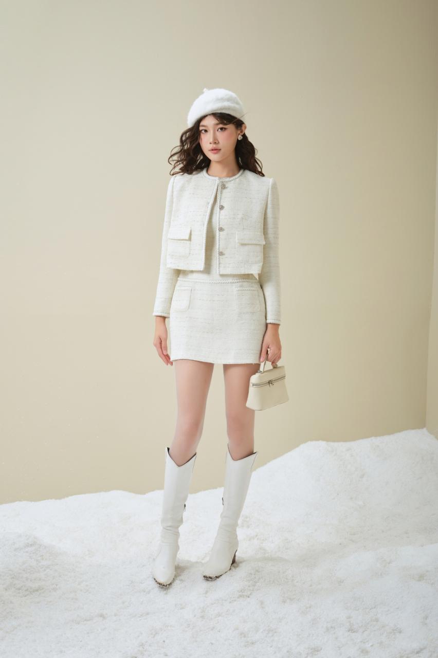 REFINED SILHOUETTE COLLECTION