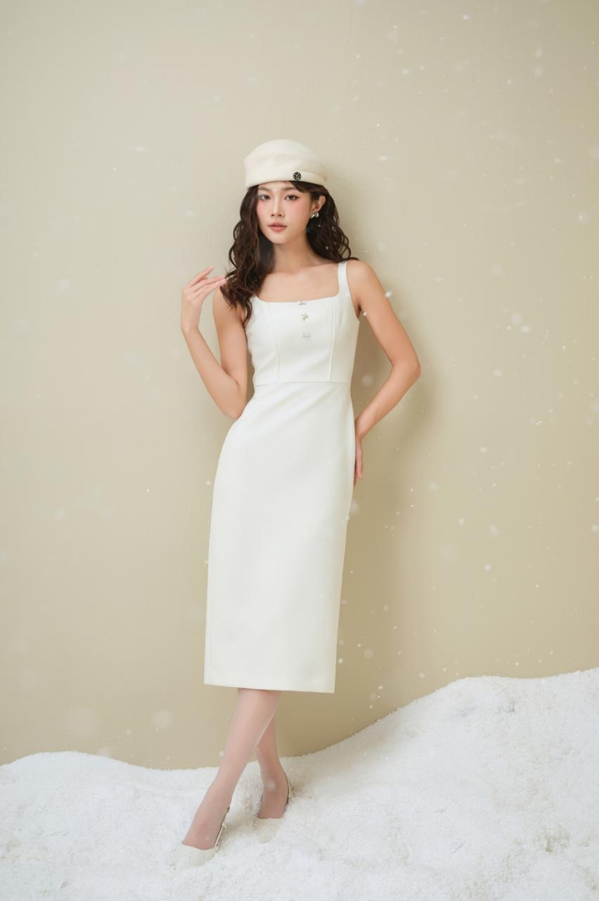 REFINED SILHOUETTE COLLECTION