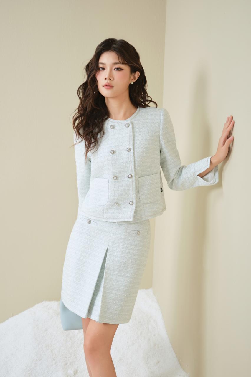 REFINED SILHOUETTE COLLECTION