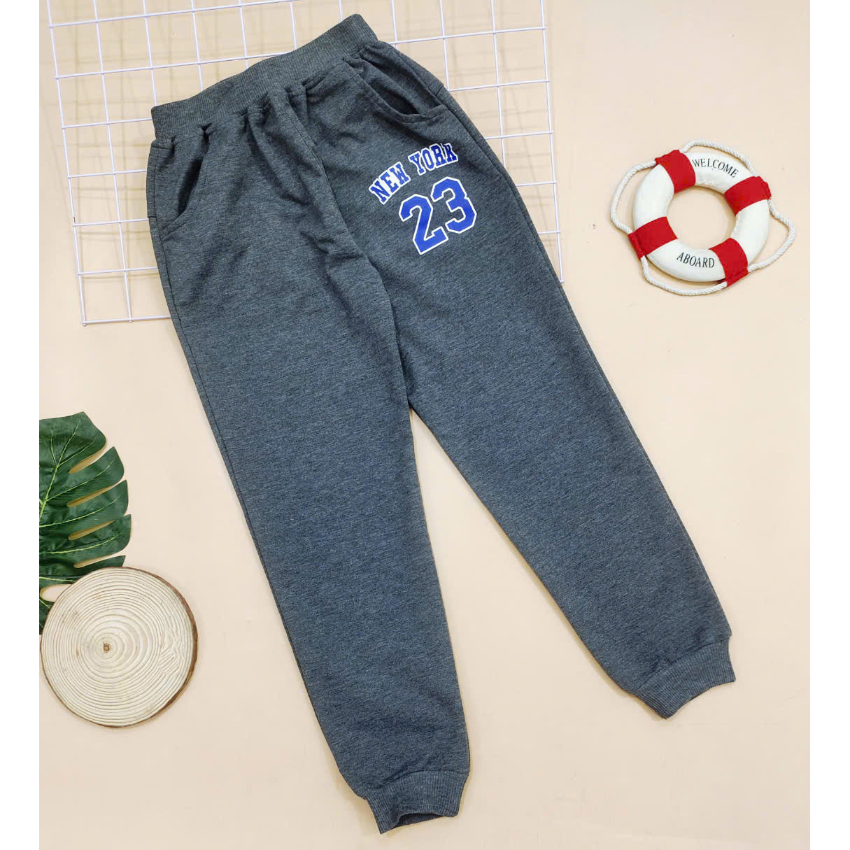 [🛒🇻🇳][22kg-46kg] Quần dài thun da cá dày vừa ấm áp thoáng khí cho bé trai và bé gái hàng VN cao cấp màu xám chuột – Thời trang trẻ em Bé Sành Điệu , SKU – QD320-08 – besanhdieu.com 🇻🇳🛒Top1Shop🛒 🇻🇳Top1Vietnam🇻🇳 🛍🛒🇻🇳