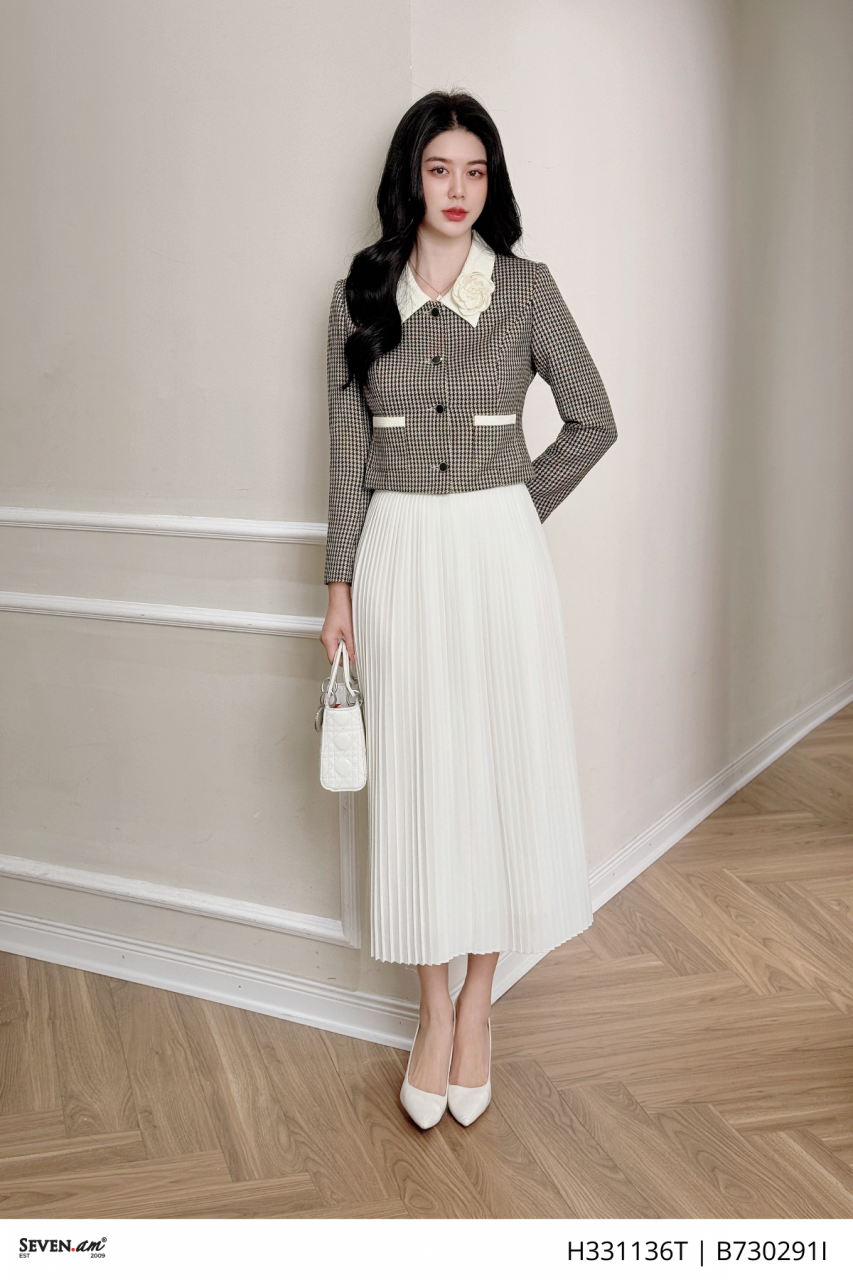 [🛒🇻🇳]Áo khoác lửng tay dài kẻ nâu be thời trang nữ Seven.AM H331136TK1 – Seven.AM , SKU – – sevenam.vn 🇻🇳🛒Top1Shop🛒 🇻🇳Top1Vietnam🇻🇳 🛍🛒🇻🇳