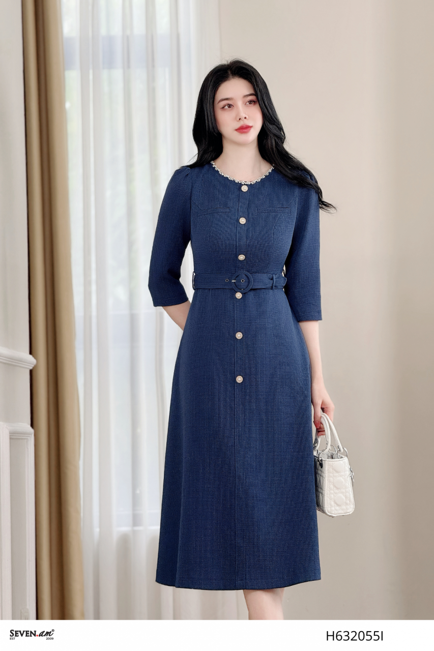 [🛒🇻🇳]Đầm xoè cúc dọc kèm đai xanh navy thời trang nữ Seven.AM H632055I – Seven.AM , SKU – – sevenam.vn 🇻🇳🛒Top1Shop🛒 🇻🇳Top1Vietnam🇻🇳 🛍🛒🇻🇳