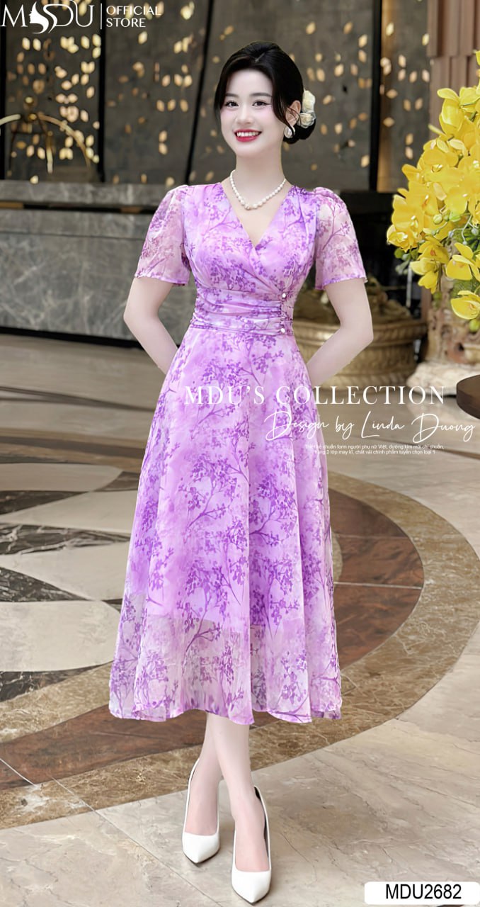 [🛒🇻🇳]Váy Thiết Kế MDU2682 – Màu Tím Dáng Xòe Cổ V, Đính Ngọc Ở Eo Đầy Độc Đáo – , SKU – – mdufashion.com 🇻🇳🛒Top1Shop🛒 🇻🇳Top1Vietnam🇻🇳 🛍🛒🇻🇳