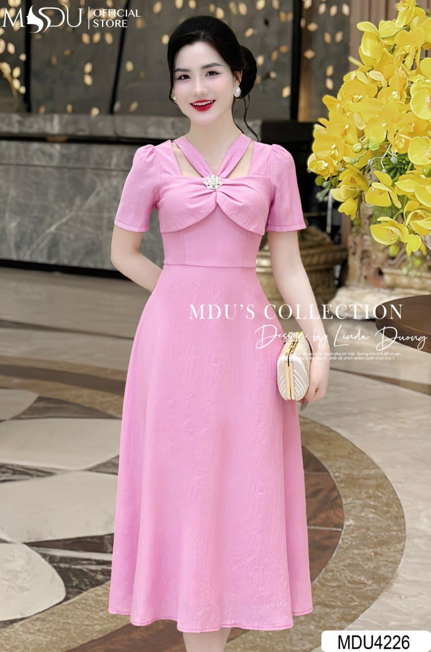 [🛒🇻🇳]Váy Thiết Kế MDU4226 – Cổ Cách Điệu Đính Đá Tinh Tế – , SKU – – mdufashion.com 🇻🇳🛒Top1Shop🛒 🇻🇳Top1Vietnam🇻🇳 🛍🛒🇻🇳