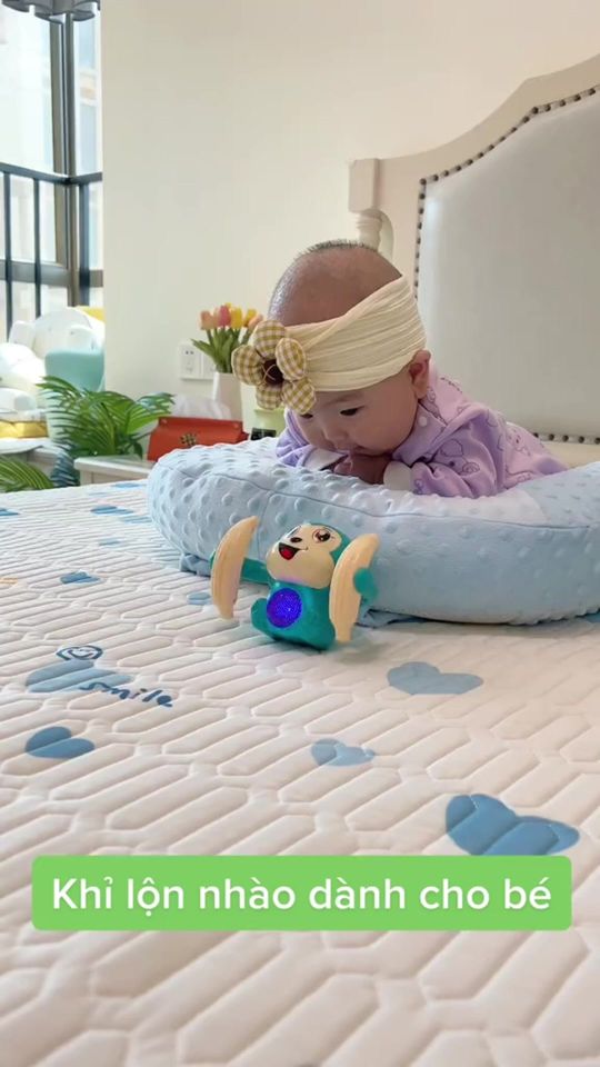 [?️??] Baby Shark Shop – Đồ chơi thông minh – đồ chơi trí tuệ cho bé ?Top1Toys?️  ĐỒ CHƠI KHỈ NHÀO LỘN KÍCH THÍCH THỊ GIÁC CHO BÉ   

– TOP 1 đồ chơi bé yêu thích nhất – Khỉ dễ thương cầm chuối 

Kích thước: 13 x 8 x 9cm
Âm nhạc và ánh s , shares-4✔️ , likes-107❤️️ , date-2023-06-12 06:33:34????????