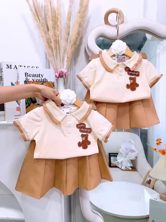 [🆕🇻🇳] ShopKids – Thiên đường cho bé 🧑‍🧒❤️️👶⭐️ Set váy xếp ly kèm áo polo gấu cổ sen viên bèo cho bé mặc đi học, đi chơi
 , shares-0✔️ , likes-0❤️️ , date-2023-07-21 18:57:38🇻🇳🇻🇳🇻🇳📰🆕