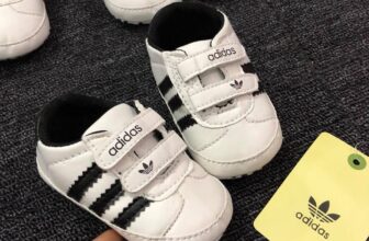 [🆕🇻🇳] Baby Home – Chuyên đồ sơ sinh xuất khẩu – Chuyên sỉ, lẻ quần áo, giầy dép, phụ kiện cho bé yêu 🧑‍🧒❤️️👶⭐️ Hàng mới về
Hot luôn các mẹ nhé
Size cho bé từ 0-6th, 6-12th, 12-18th
#Giá:95k
Số lượng rất ít các mom nha.
Hãy inbox hoặc comment cho Shop để check  , shares-0✔️ , likes-8❤️️ , date-2018-07-21 00:46:51🇻🇳🇻🇳🇻🇳📰🆕