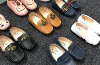 [🆕🇻🇳] Baby Home – Chuyên đồ sơ sinh xuất khẩu – Chuyên sỉ, lẻ quần áo, giầy dép, phụ kiện cho bé yêu 🧑‍🧒❤️️👶⭐️ GIÀY XINH CHO BÉ YÊU
#BABYHOME mới về rất nhiều mẫu giày được ưa chuộng cho các bé.
Size từ 21 đến 30 (tùy mẫu)
Hãy inbox ngay cho chúng tôi để được tư , shares-1✔️ , likes-8❤️️ , date-2018-08-02 20:03:20🇻🇳🇻🇳🇻🇳📰🆕