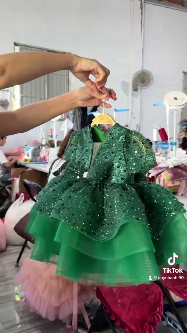 [🆕🇻🇳] Váy công chúa – bé Bông – Chuyên váy công chúa thiết kế cho các bé gái 🧑‍🧒❤️️👶⭐️ Xanh
, shares-0✔️ , likes-6❤️️ , date-2023-11-06 19:30:23🇻🇳🇻🇳🇻🇳📰🆕