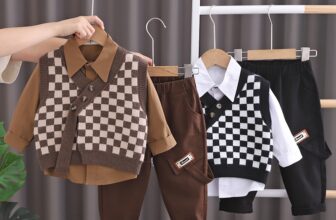 [🆕🇻🇳] Thời trang Trẻ Em Cao cấp 🧑‍🧒❤️️👶⭐️   KAD – BỘ SƯU TẬP THU ĐÔNG CHO BÉ GÁI 9-20KG
Mẫu tự thiết kế và sản xuất. Chất vải xuất khẩu với độ bền tốt. Thấm hút tốt, không gây hạ , shares-0✔️ , likes-7❤️️ , date-2023-10-06 22:04:07🇻🇳🇻🇳🇻🇳📰🆕