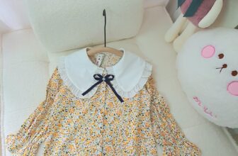 [🆕🇻🇳]  May mặc trẻ em Kidsky – Nơi gửi gắm niềm tin mua sắm của mẹ và bé 😎❤️️⭐️ Xuống phố cùng somi họa tiết, họa tiết nhí luôn mang nét dịu dàng rất riêng
Khéo kết hợp đồ thêm xinh
Chất liệu kate Hàn mềm, bền màu, an toàn trẻ em
Cổ , shares-0✔️ , likes-0❤️️ , date-2024-11-21 13:11:53🇻🇳🇻🇳🇻🇳📰🆕