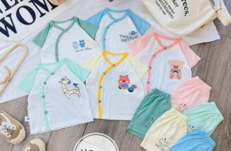 [🆕🇻🇳]  HG Kids – Xưởng Sỉ Quần Áo Cho Bé 🧑‍🧒❤️️👶⭐️  Các mẫu bộ cộc còn hàng tại xưởng, đều là các chất mềm nhẹ và an toàn cho da bé ạ   Có 3 size (phù hợp cho các bé từ 3-9kg)
——
Hotline/Zalo: 0344.53 , shares-0✔️ , likes-0❤️️ , date-2024-11-22 16:45:20🇻🇳🇻🇳🇻🇳📰🆕