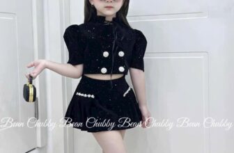 [🆕🇻🇳]  GẠO BABY STORE – Chuyên Hàng VNXK Thiết Kế Cao Cấp Cho Mẹ Và Bé 😎❤️️⭐️ Có trend nào mà tụi nhỏ k bắt kịp đâu các mẹ, sành điệu thật sự, set này sang lắm luôn. Áo croptop mix chân váy nhung siêu xịn nha Mom
-Size 1-10y
GBB265, shares-0✔️ , likes-2❤️️ , date-2023-12-12 15:45:41🇻🇳🇻🇳🇻🇳📰🆕