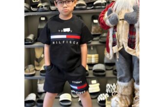 [🆕🇻🇳] Khoai Lúa Kidshop – Chuyên thời trang trẻ em hàng VNXK – Hàng QCCC 🧑‍🧒❤️️👶⭐️ Ngoan xinh zai của mẹ đây rồi !!!
Set bộ BT chất liệu cotton cao cấp
10đ không có nhưng ạ !
Nhanh hết size lắm nha các mom !
, shares-0✔️ , likes-11❤️️ , date-2024-03-28 03:33:50🇻🇳🇻🇳🇻🇳📰🆕