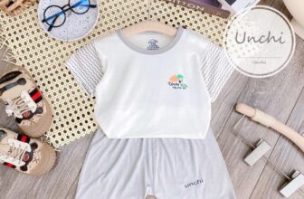 [???]  Baby House Shop ?‍?❤️️?⭐️ [Unchi] Bộ cộc tay cài vai Unchi chất thun lạnh mỏng mịn mát
Còn sz 12-15 kg
Giá 39k
, shares-0✔️ , likes-1❤️️ , date-2024-04-12 22:54:14????????