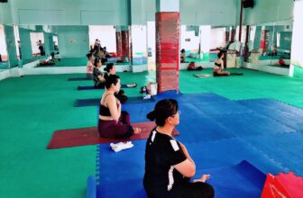 [???] YOGA TÂN PHÚ – Tập luyện YOGA tại Quận Tân Phú ? Top1Yoga ??‍♀️  Tập luyện Yoga cho ngày mới với năng lượng mới . Cảm nhận , lắng nghe cơ thể thay đổi từ bên trong đến bên ngoài.
Với Yoga mang đến lợi ích cho sức khỏe , shares-0✔️ , likes-9❤️️ , date-2024-05-09 18:59:45????????