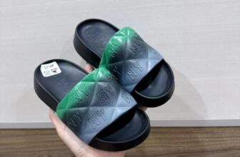 [🆕🇻🇳] Sukem House – Đồ trẻ em cao cấp – Chuyên sỉ, lẻ đồ trẻ em cao cấp 🧑‍🧒❤️️👶⭐️ Dính Dịnh luôn nha các Mẹ ưiiiNín thở luôn các mami ưuiiii. Đỉnh đúng không các mom, phiên bản y xì các mẹ luôn nha. Fullsize cho cả mẹ lẫn con luôn đó  , shares-0✔️ , likes-4❤️️ , date-2024-05-05 16:58:33🇻🇳🇻🇳🇻🇳📰🆕