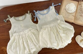 [🆕🇻🇳]  Homey baby – Đồ xinh cho bé yêu 🧑‍🧒❤️️👶⭐️ #H287132 – giá #205k
Set xinh iu quá các mẹ ơiii
Chất thô cotton mềm thấm mồ hôi, áo đính nơ vai, quần dáng bí phồng phồng mặc lên iu lắmBảng size tham  , shares-0✔️ , likes-0❤️️ , date-2024-05-12 01:07:12🇻🇳🇻🇳🇻🇳📰🆕