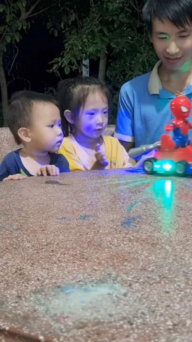 Đèn trung thu 2024 spiderman đèn lồng người nhện #trungthu2024 #dentrungthu
