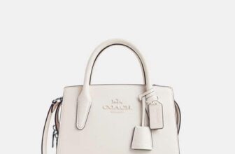 [???] XƯỞNG Hàng VNXK – CHUYÊN SỈ SLL HÀNG VNXK – HÀNG XƯỞNG – XUẤT DƯ – AUTH  ? Top1Fashion ?  # 399k CO.ACH ANDREA CARRYALL IN SIGNATURE CANVAS
Mẫu có thể đi làm hoặc đi tiệc mà ai cũng cần phải có
Chất da dày dặn ,mềm mại siêu mướt ,form căng đé , shares-0✔️ , likes-0❤️️ , date-2024-06-13 18:20:37????????