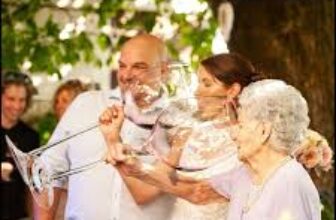 [???] Thiệp Cưới Meliora – Dịch vụ in ấn  ? Top1Designs ✨  Dân nhậu lấy chồng phải cỡ này mới chịu :v
, shares-0✔️ , likes-0❤️️ , date-2024-08-31 23:00:19????????