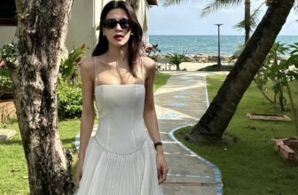 [???] FAIR LADY – Let us make your day  ? Top1Fashion ?  /HA NHI x MAGIC DRESS/She looks so fresh and attractive——————————–
“The copyright of pictures belongs to FAIR LADY”Visit us at: , shares-6✔️ , likes-17❤️️ , date-2024-09-02 01:21:36????????