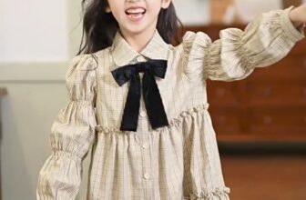 [???] Ribi Kids Fashion Nơi hóa thân con yêu thành Nàng Công Chúa ?‍?❤️️?⭐️ Thời tiết chuyển dần sang thu
Tiện cho Shop hỏi Gu bé là gì?
——
Shop mới về mẫu bộ dài tay cho bé
Chất siêu đẹp, bền vải, thoải mái
Free size  , shares-0✔️ , likes-2❤️️ , date-2024-09-03 21:57:16????????