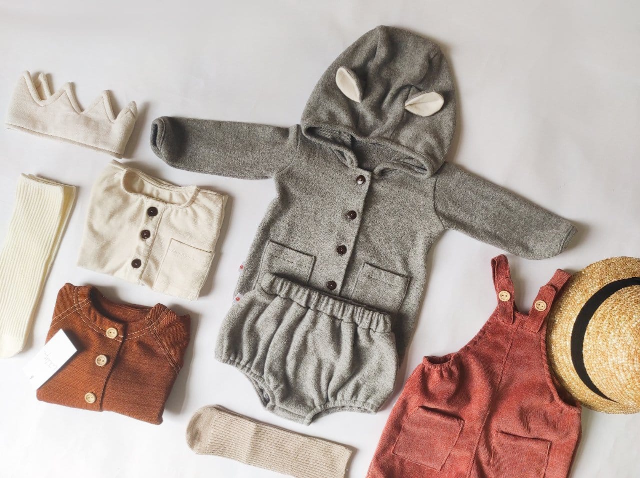 [🆕🇻🇳] Le Tulipe – Korean Style Baby Clothes 🧑‍🧒❤️️👶⭐️  Xám yêu yêu cho ngày giao mùa nóng lạnh đan xen ạ. Hàng đủ size cho bé từ 2,5kg ạ
, shares-10✔️ , likes-2❤️️ , date-2024-11-15 20:47:16🇻🇳🇻🇳🇻🇳📰🆕