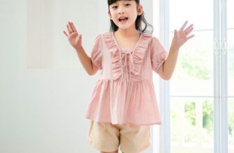[???]  Freedy Kids  ?‍?❤️️?⭐️ Thu đón trăng vàng – Rộn ràng cùng bé
Trung thu đang đến rất gần rồi Freedy xin gửi đến các mẹ một sét đồ cho bé mang 2 tone màu chủ đạo hồng và be siêu d , shares-1✔️ , likes-0❤️️ , date-2024-09-17 21:25:52????????