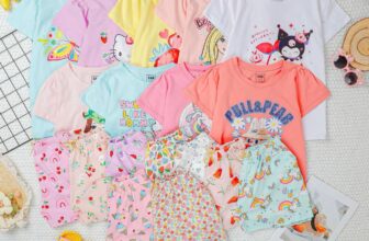 [🆕🇻🇳]  BIN’S HOUSE Chuyên Sỉ & Lẻ Hàng Hiệu Xuất Dư Trẻ Em 😎❤️️⭐️ #119k/ b bộ áp dụng đơn 3 bộ
Miễn #Ship đơn 3 bộ
Size 17-45 kg
Bộ cotton xuất dư
– Nhận hàng được kiểm hàng trước
– Hổ trợ đổi size nếu không vừ , shares-0✔️ , likes-0❤️️ , date-2024-09-19 00:40:35🇻🇳🇻🇳🇻🇳📰🆕