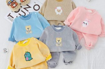 [🆕🇻🇳] Shop Mẹ Tôm – Chuyên Quần Áo Trẻ Em 🧑‍🧒❤️️👶⭐️ Chào thu đông với mẫu bộ những quảng châu, hình thêu xinh xắn, cho cả bé trai , bé gái  !!!
Giá #cực_kỳ_rẻ mua từ #2bộ_Miễn_Ship
Thiết kế cúc cấm dày dặn  , shares-17✔️ , likes-38❤️️ , date-2024-09-23 03:48:28🇻🇳🇻🇳🇻🇳📰🆕
