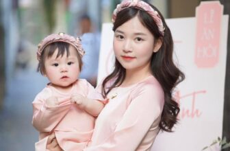 [🆕🇻🇳]  Đậu – Kids & Mom – thời trang thiết kế mẹ và bé 🧑‍🧒❤️️👶⭐️ Nghe bảo mùa cưới đến rồi, sắm ngay áo dài nhà Đậu đi cưới là hết nấc
, shares-0✔️ , likes-8❤️️ , date-2024-09-25 23:45:46🇻🇳🇻🇳🇻🇳📰🆕