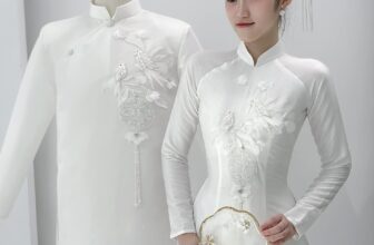 [🆕🇻🇳] Mira Bridal – Cho thuê váy cưới , áo dài 🤵🏻 Top1Wedding 👰🏻  Áo dài màu trắng mang đến sự tinh khôi, thuần khiết mà vẫn vô cùng nổi bật cho cô dâu. Vì thế mà không ít cô dâu ưa chuộng mặc màu trắng trong ngày ăn hỏi  , shares-0✔️ , likes-0❤️️ , date-2024-09-28 01:05:25🇻🇳🇻🇳🇻🇳📰🆕