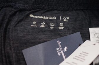 [🆕🇻🇳] KIZZO SHOP – 165 Hoàng Hoa Thám 👕 Top1Fashion 👗    Quần này MẶC SƯỚNG LẮM LẮM – co giãn 4 chiều, siêu mềm, thoáng khí, thấm hút độ ẩm, các công nghệ được in hết trên quần kia rồi ạ Quần này chính ra tiện, , shares-0✔️ , likes-2❤️️ , date-2024-09-27 21:01:08🇻🇳🇻🇳🇻🇳📰🆕