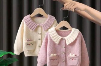 [???]  Cam Kids ?‍?❤️️?⭐️ Áo khoác len MÈO cardigan bé gái  Chất liệu len dày mềm mại, đanh đẹp, không xù bai
Kiểu dáng xinh xắn đáng yêu, bé có thể mặc phối với váy, áo sơ mi… , shares-0✔️ , likes-1❤️️ , date-2024-10-03 05:16:30????????