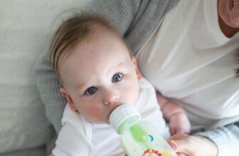 [???]  Su soc store – Chuyên bán buôn, bán lẻ đồ DrBrowns, Nuby ?‍?❤️️?⭐️ “Bình sữa cổ hẹp Drbrowns nhựa pp 250ml họa tiết sư tử sóc, dê”
Thông số kỹ thuật:
– 250ml: Núm size 1 (dành cho trẻ (0-3 tháng))
Đặc Điểm Nổi Bật
– Hệ , shares-0✔️ , likes-2❤️️ , date-2024-10-04 16:01:01????????