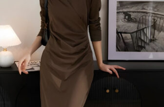 [🆕🇻🇳] COCOMAY – Design Store – Thương hiệu Thời trang – Công sở, Sự kiện 👕 Top1Fashion 👗   Váy Liền Dáng Suông COCO MAY
Coxena – Chiếc váy dáng suông thanh lịch, đơn giản nhưng đầy tinh tế:
Chi tiết nổi bật:
Cổ V quyến rũ, tay dài thanh lịch. , shares-11✔️ , likes-169❤️️ , date-2024-10-11 21:13:53🇻🇳🇻🇳🇻🇳📰🆕