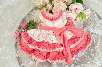 [???] BabyBeer Design ?‍?❤️️?⭐️ Nhà em lên con váy cực ngọt ngào luôn cho cả nhà nhé!
Tone màu nào không ngọt chứ tone này ngọt sâu răng luôn mà bé nào cũng hợp ấy ạ!Bảng size tham khả , shares-1✔️ , likes-3❤️️ , date-2024-10-19 21:08:44????????