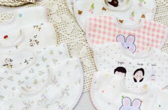 [🆕🇻🇳] Shop 2Gà Con HN-Đồ Sơ Sinh Trọn Gói 🧑‍🧒❤️️👶⭐️ Mẫu yếm xinh e về hàng ạ. Mùa đông lạnh r các mẹ nên sắm mấy chiếc cho bé thay đổi nha
, shares-0✔️ , likes-2❤️️ , date-2024-10-28 21:44:47🇻🇳🇻🇳🇻🇳📰🆕