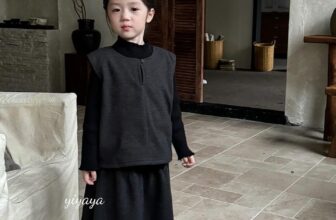 [???]  Yiyaya Kids Thời trang thiết kế mang thương hiệu Yiyaya dành cho bé gái  ?‍?❤️️?⭐️ 𝐘𝐈𝐘𝐀𝐘𝐀 𝐖𝐈𝐍𝐓𝐄𝐑 𝟐𝟎𝟐𝟒
𝐻𝑎̀𝑛𝑔 𝑐𝑜́ 𝑠𝑎̆̃𝑛
Size 80
Size 90
Size 100
Size 110
Size 120
————————————
19 Kim Mã, Ba Đình, Hà Nội
02432051091
, shares-0✔️ , likes-2❤️️ , date-2024-10-21 07:10:59????????