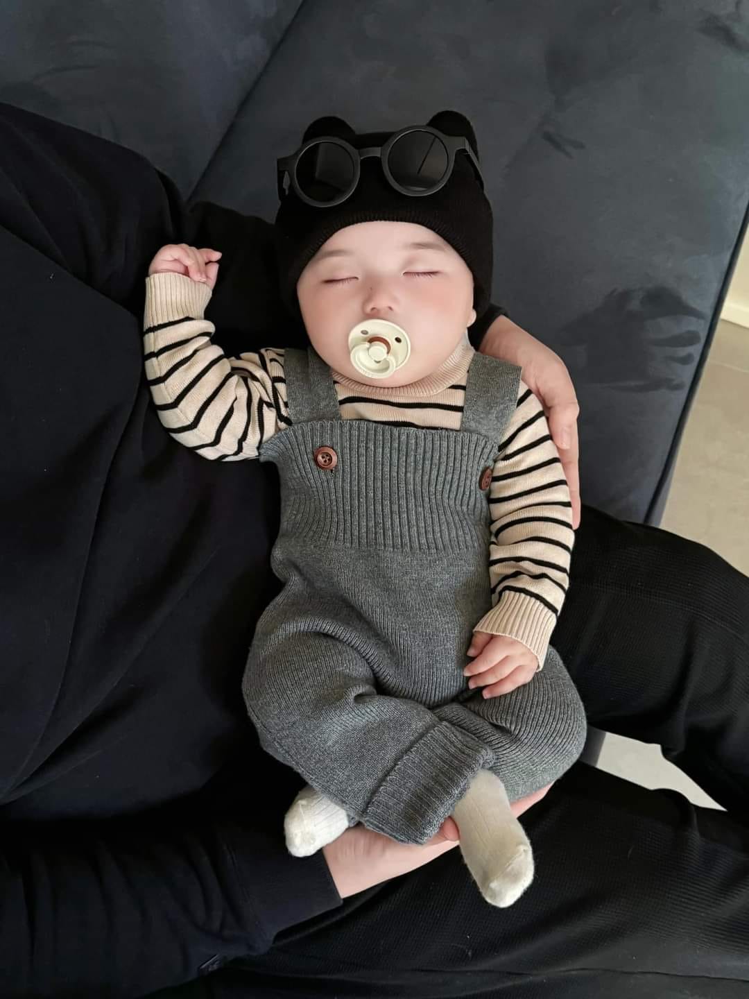 [🆕🇻🇳] My Boutique- Chuyên cung cấp các mặt hàng về thời trang & phụ kiện cho mẹ và bé 🧑‍🧒❤️️👶⭐️ BST Body đã sẵn sàng để ba mẹ rinh về cho bé iu
SHIP COD TOÀN QUỐC – KIỂM TRA HÀNG TRƯỚC KHI NHẬN
, shares-4✔️ , likes-130❤️️ , date-2024-10-21 06:14:15🇻🇳🇻🇳🇻🇳📰🆕