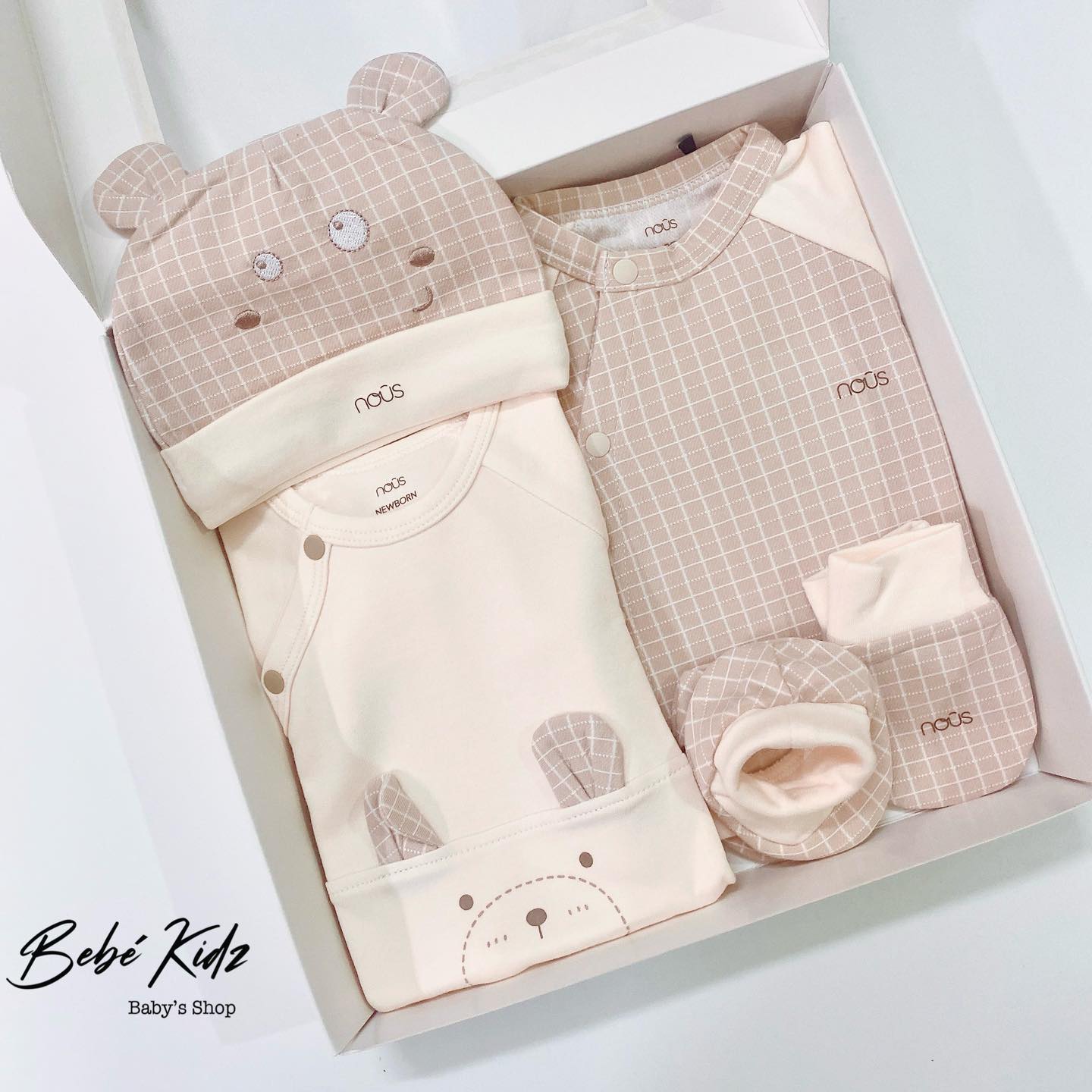 [🆕🇻🇳]  BeBé Kidz – Đồ sơ sinh chính hãng – �Đại lý phân phối Chaang, Punchun, Bu Baby, Hrnee, UalaRogo, La Pomme, Bons99,… 🧑‍🧒❤️️👶⭐️ CẬP NHẬT CÁC MẪU SƠ SINH THU ĐÔNG MỚI NHẤT 2024Các mom chuẩn bị sinh bé tháng 11,12,1 đã chuẩn bị quần áo đón gió đông cho bé chưa ạ? Hãy cùng Bebe Kidz , shares-29✔️ , likes-303❤️️ , date-2024-10-21 16:10:28🇻🇳🇻🇳🇻🇳📰🆕