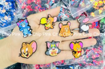 [🆕🇻🇳]  Chip Chip Pink-Chuyên sỉ và lẻ các loại “cờ rốc” và Jibbitz/ Sticker! 🧑‍🧒❤️️👶⭐️ 𝘕𝘢𝘺 𝘵𝘩𝘶̛̣𝘤 đ𝘰̛𝘯 𝘯𝘩𝘢̀ 𝘊𝘩𝘪𝘱 𝘤𝘰́ 𝘮𝘰́𝘯 𝘤𝘩𝘢𝘳𝘮 𝘛𝘰𝘮 & 𝘑𝘦𝘳𝘳𝘺/ 𝘚𝘪𝘦̂𝘶 𝘯𝘩𝘢̂𝘯 𝘷𝘢̀ 𝘒𝘶𝘳𝘰𝘮𝘪 𝘤𝘢̣̂𝘱 𝘣𝘦̂́𝘯, 𝘹𝘪̀𝘯 𝘮𝘰̛̀𝘪 𝘲𝘶𝘺́ 𝘬𝘩𝘢́𝘤𝘩
———————–
Chip Chip Pi , shares-0✔️ , likes-1❤️️ , date-2024-10-22 01:53:20🇻🇳🇻🇳🇻🇳📰🆕