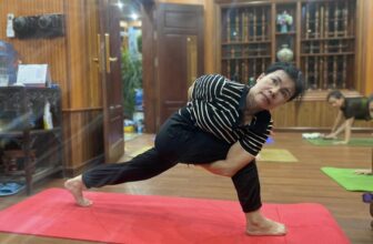 [???] Tiến Lực YoGa  (Phạm Tiến Lực) ? Top1Yoga ??‍♀️  Học viên lớp nhóm từ số 0 ( chưa từng tập) và sau 30 buổi
– Cả lớp càng tập càng hăng say và đam mê  #TienLucYoga
#YogaOnline #YogaOffline
#YogaDamme  , shares-0✔️ , likes-53❤️️ , date-2024-10-23 23:50:52????????