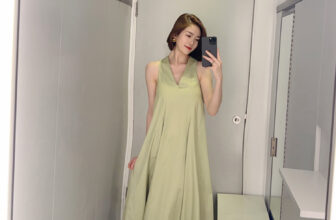 [???] V.I.C – XUẤT KHẨU – Hàng xuất khẩu có sẵn ? Top1Fashion ?  C.OS MIDI DRESS Màu cốm mặc tôn da lắm ạ. Form chất của C.OS thì ko cần phải bàn cãi nữa rồi. Hợp gu cứ mạnh dạn chốt đơn thôi các chị em.  —
Hàng xuất k , shares-1✔️ , likes-74❤️️ , date-2024-11-09 18:20:27????????