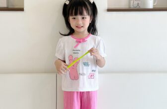 [🆕🇻🇳]  MiniumBaby – thương hiệu thời trang thiết kế chất lượng cao dành cho trẻ em 🧑‍🧒❤️️👶⭐️ 𝐂𝐇𝐀̀𝐎 𝐁𝐔𝐎̂̉𝐈 𝐒𝐀́𝐍𝐆 𝐁𝐄́ 𝐘𝐄̂𝐔
Cùng với sự chỉn chu trong từng khâu thiết kế tạo ra siêu phẩm mềm mát giúp con yêu tỏa sáng ở mọi sân khấu, Mommy yên tâm diệ , shares-0✔️ , likes-4❤️️ , date-2024-10-24 16:30:04🇻🇳🇻🇳🇻🇳📰🆕